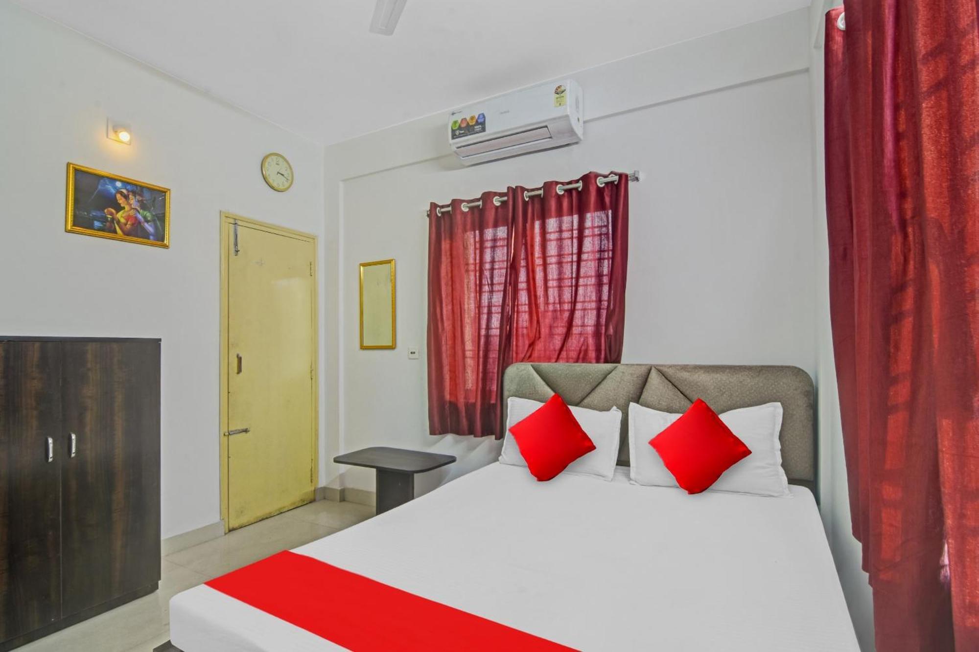 Hotel O Royal Residency Calcutta Buitenkant foto
