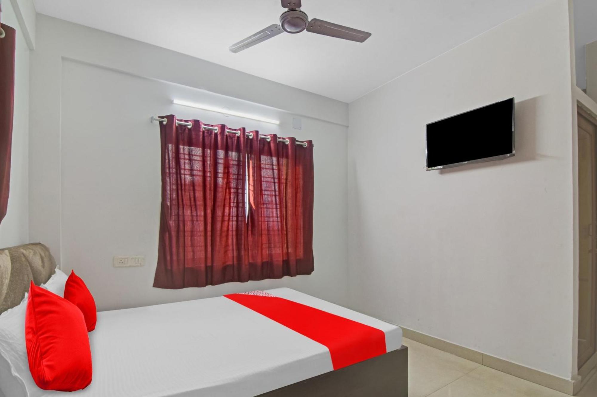 Hotel O Royal Residency Calcutta Buitenkant foto
