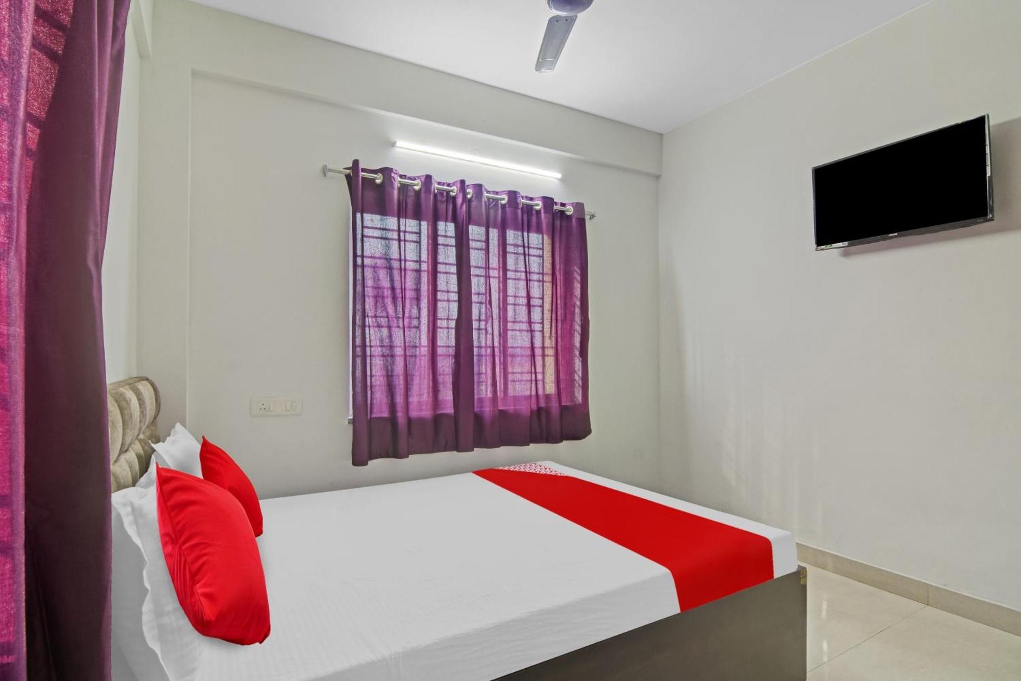 Hotel O Royal Residency Calcutta Buitenkant foto