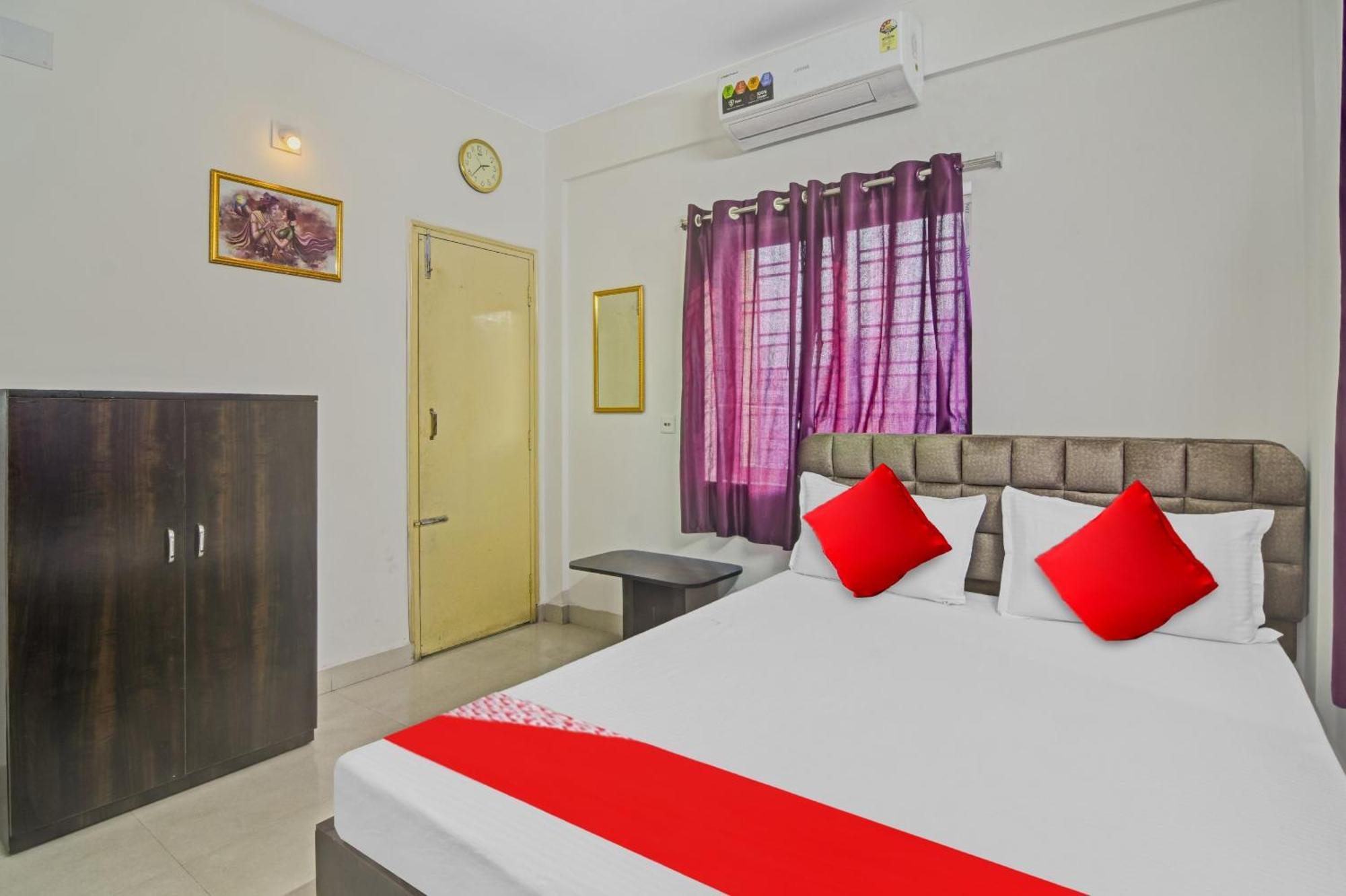 Hotel O Royal Residency Calcutta Buitenkant foto