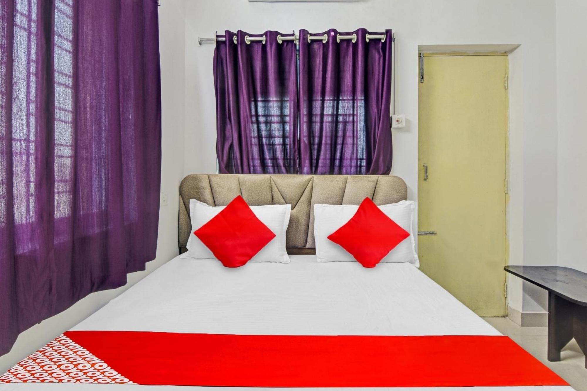 Hotel O Royal Residency Calcutta Buitenkant foto